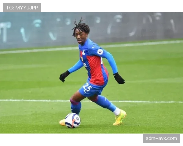 水晶宫与埃泽成功续约，彰显球队着眼未来的发展决心